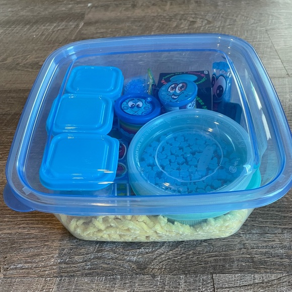 Sensory Bin for Kids: Play/Special Needs/Travel - Picture 13 of 16